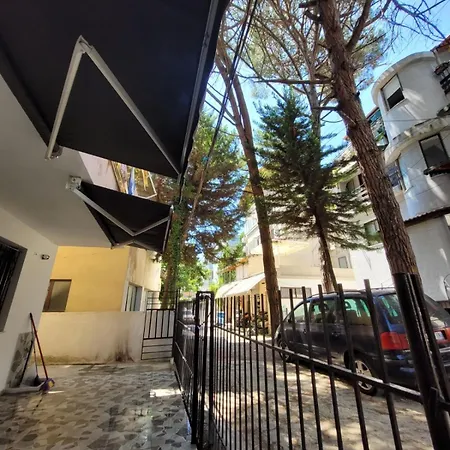 Hotel Erta Golem (Tirana)