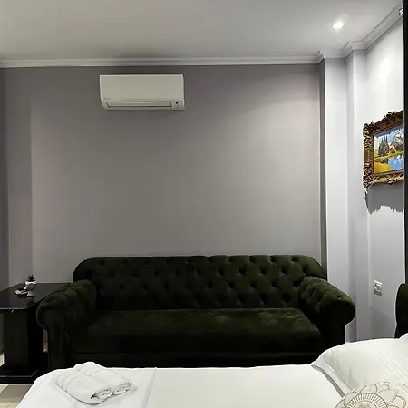 Hotel Erta *