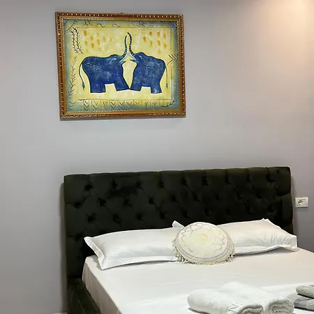 Hotel Erta Golem (Tirana)