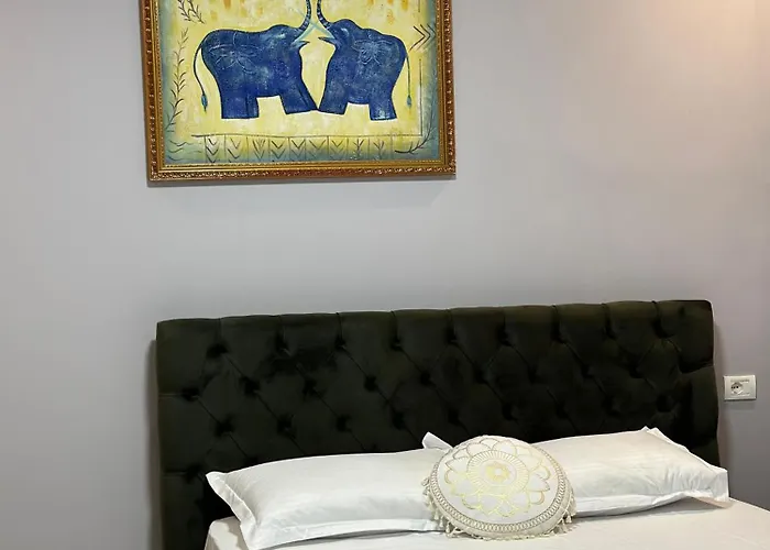 Hotel Erta Golem (Tirana)